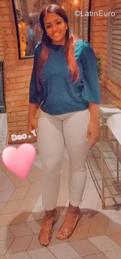 Date this cute Dominican Republic girl Ingri from Santo Domingo DO40454
