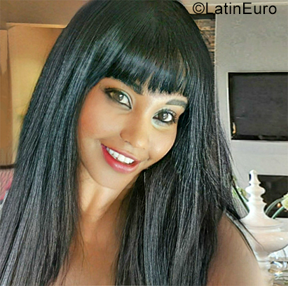 Date this passionate Brazil girl Sweet from Rio De Janeiro BR11598