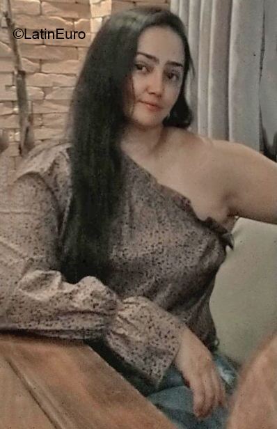 Date this gorgeous Brazil girl Christine from Belo Horizonte BR11616