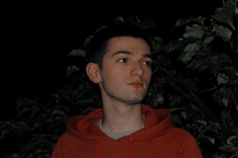 Date this tall United States man Eze from New York US21575