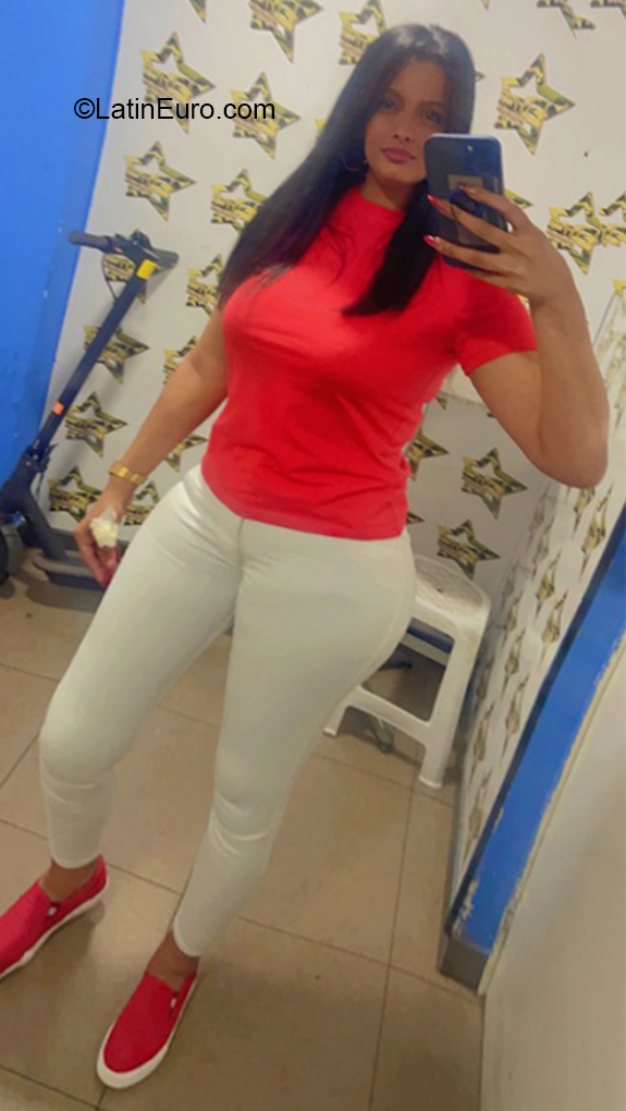 Date this pretty Spain girl Lapatrona from Barcelona ES680