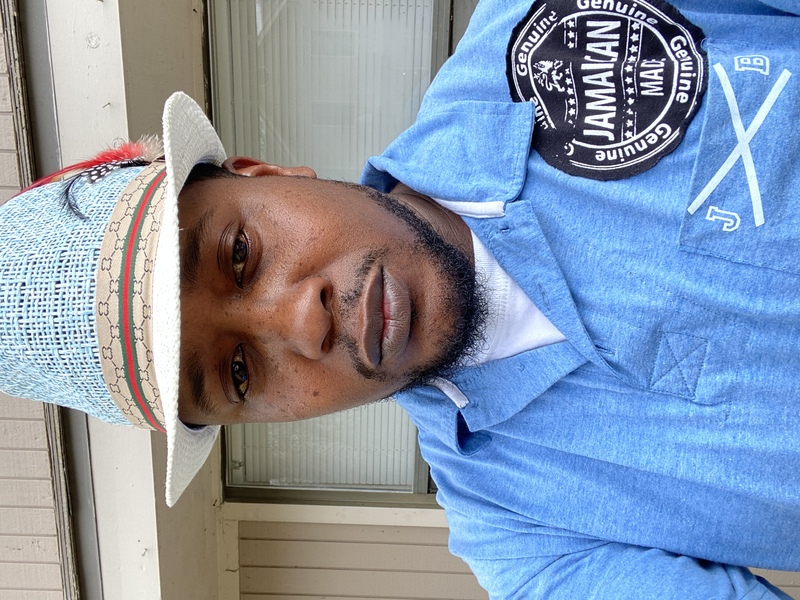 Date this exotic United States man Ahmr from Kansas US21587