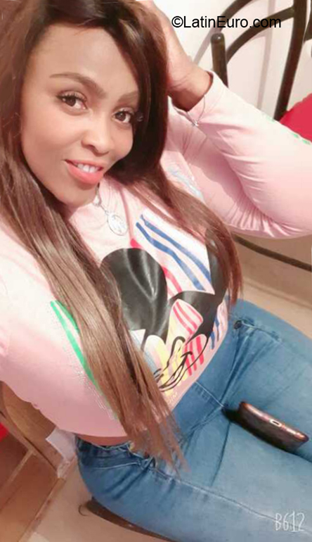 Date this tall Colombia girl Juliet from Cali CO31308