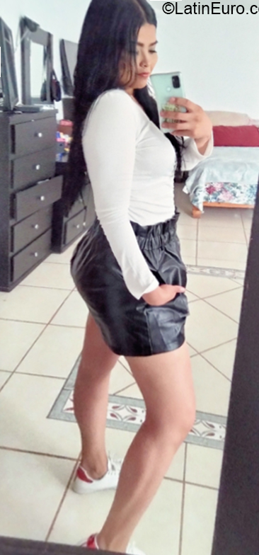 Date this exotic Mexico girl Deyanira from Durango MX2559