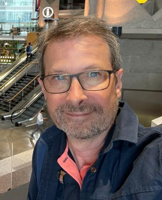 Date this lovely Canada man Gilles from Montreal CA869