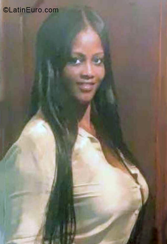 Date this passionate Dominican Republic girl Miguelina from San Pedro De Macoris DO40646