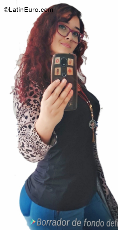 Date this exotic Colombia girl Marcela from Cali CO31498