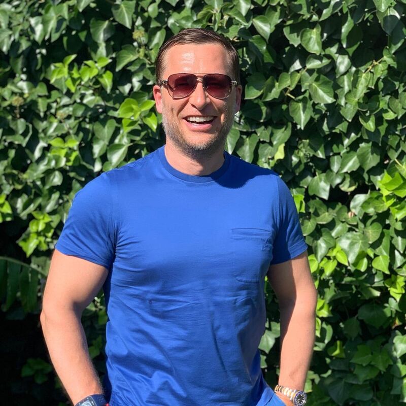 Date this passionate United States man Jed from California US21678