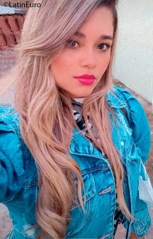 Date this delightful Brazil girl Sanara from Goiania BR11812