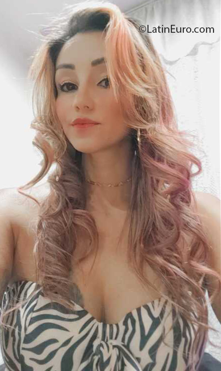 Date this stunning Colombia girl Monica from Bogota CO31629