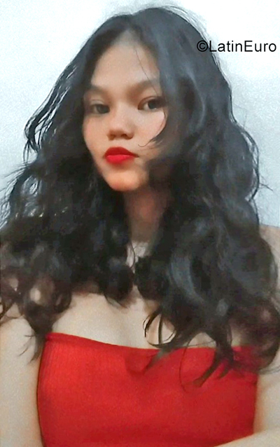 Date this exotic Brazil girl Kelly from Manaus BR11829