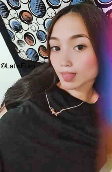 Date this good-looking Colombia girl Alejandra from Bucaramanga CO31724