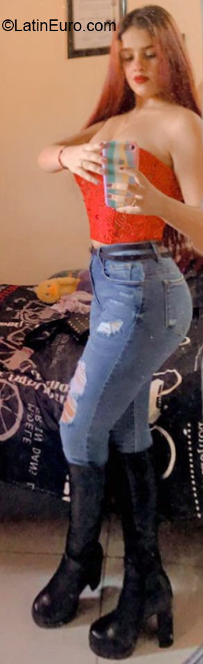 Date this hot Colombia girl Andrea from Medellin CO31872