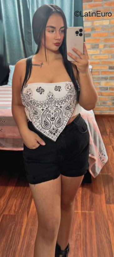 Date this gorgeous Ecuador girl LORENA AAA from Cuenca EC945