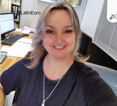 Date this stunning Brazil girl Andrea from Rio De Janeiro BR12078