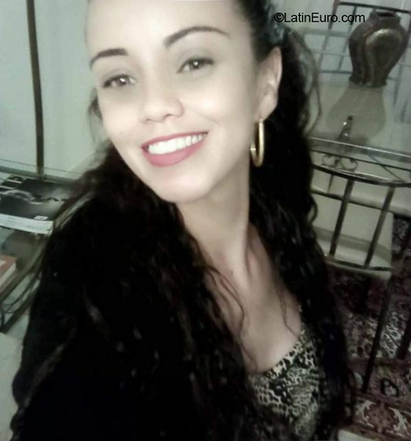 Date this cute Brazil girl Maria Estela from Castro BR12091