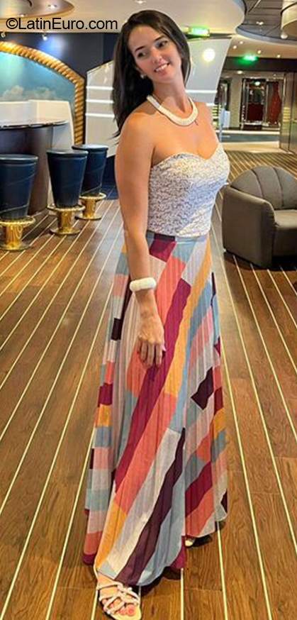 Date this foxy Brazil girl Nathy from Sao Paulo BR12095