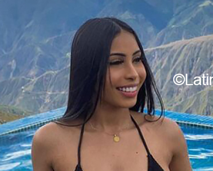 Date this attractive Colombia girl Shirly from Bogota CO31976