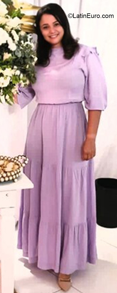 Date this sultry Brazil girl Thamires from  BR12218