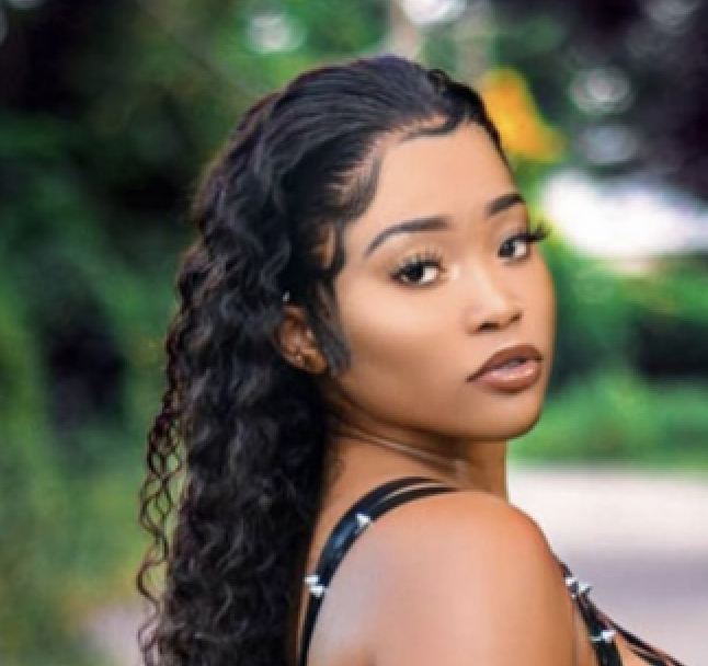 Date this hard body Jamaica girl Sash from Kingston JM2732