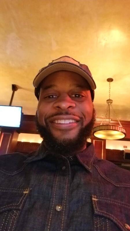 Date this happy United States man Chuma from Dallas US21939