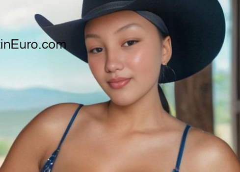 Date this good-looking Dominican Republic girl Josi from Santo Domingo DO43582