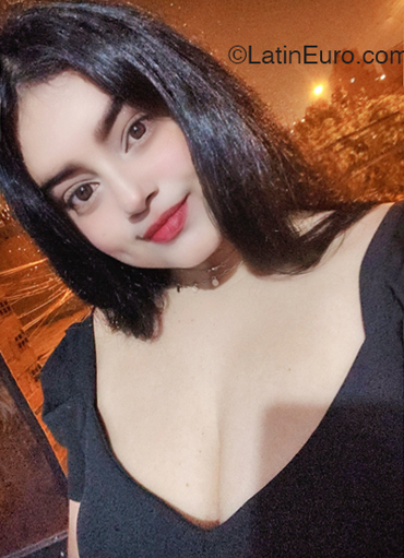 Date this passionate Peru girl L. Garcia from Los Angeles - Estados Unidos US22358