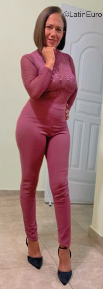 Date this gorgeous Dominican Republic girl Rosanna from San Pedro De Macoris DO46535