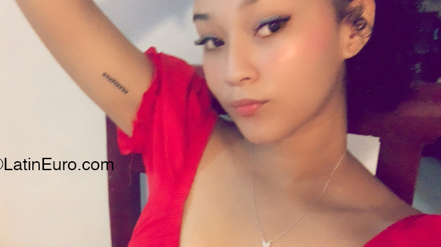 Date this cute Dominican Republic girl Birginia from Fájanos DO46845