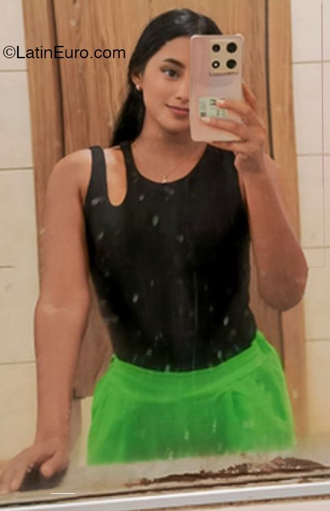 Date this beautiful Ecuador girl Lilibeth from Babahoyo EC1042