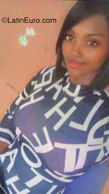 Date this lovely Dominican Republic girl Alesandra from santo domingo DO53017