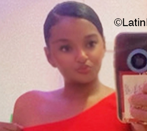 Date this lovely Dominican Republic girl Indira from Bonao DO53389