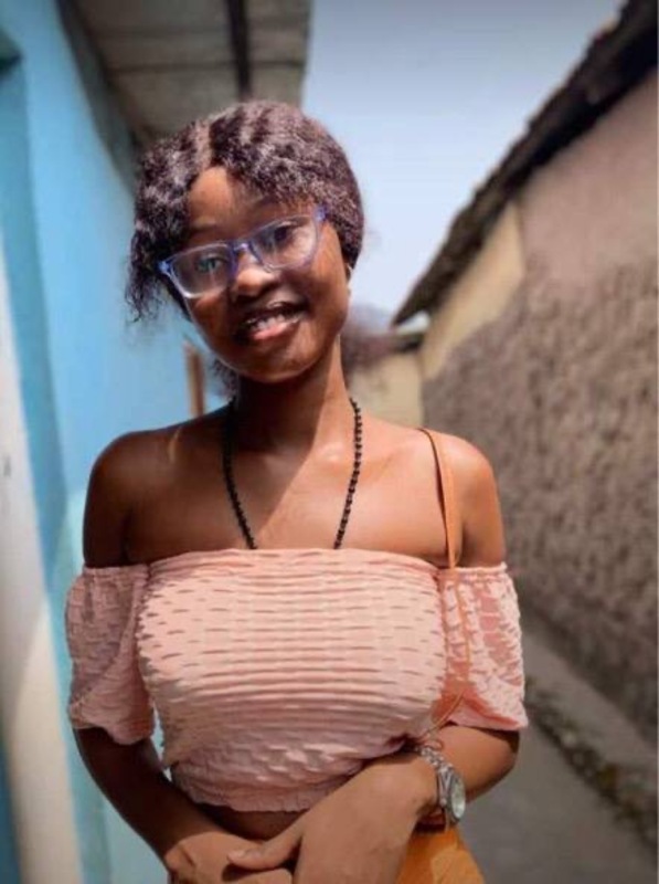 Date this happy Ghana girl Irene from Kumasi GH189