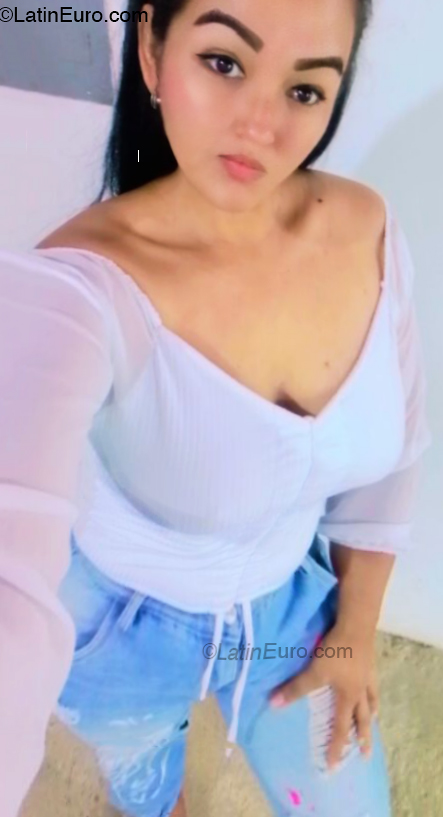 Date this charming Venezuela girl Margarita from Aragua VE5030