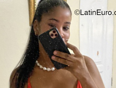 Date this attractive Dominican Republic girl Julieta from Santo Domingo DO53731