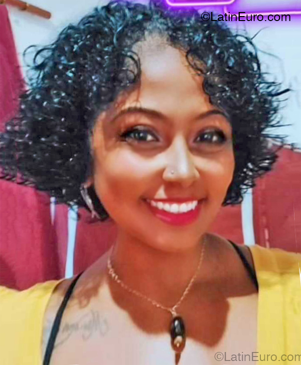 Date this good-looking Dominican Republic girl Liza from Puerto Plata DO53856