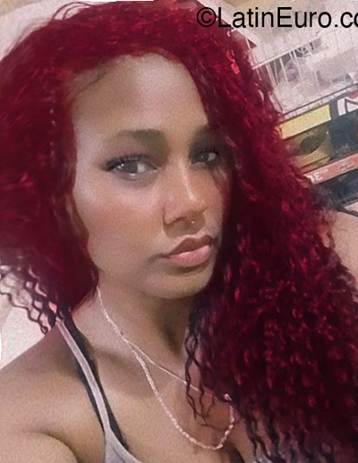 Date this hot Dominican Republic girl Yessy from La Romana DO54133