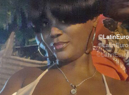 Date this charming Dominican Republic girl Amanda from San Pedro De Macoris DO55737