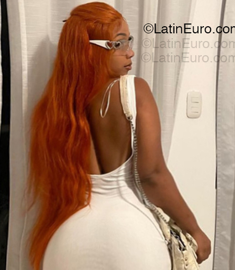 Date this gorgeous Dominican Republic girl Norkelys from Santo Domingo DO56062