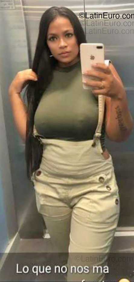 Date this hard body Brazil girl Maryuri from Sao paulo BR12359