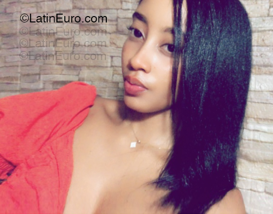 Date this lovely Panama girl Ary from Panama PA1417