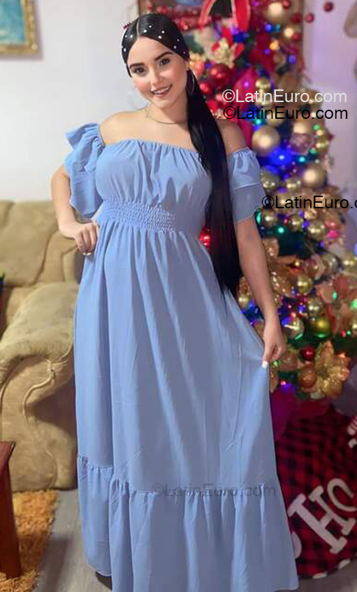 Date this passionate Venezuela girl Kimberlin from Maracaibo VE5317