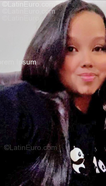 Date this good-looking Colombia girl Marcela from Cali CO33437