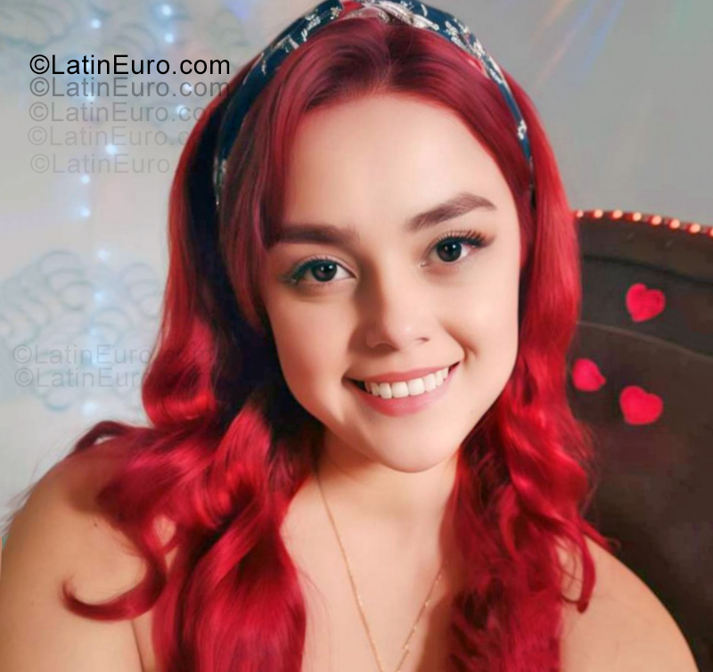 Date this athletic Venezuela girl Kathe from Carora VE5352