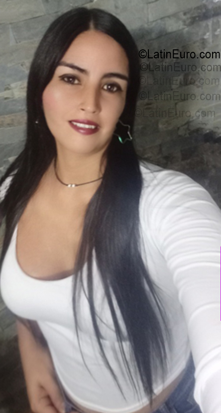 Date this tall Venezuela girl Liliana from Caracas VE5365
