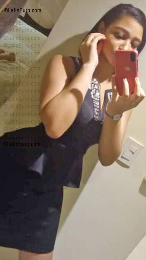 Date this beautiful Dominican Republic girl Noelia from Santo Domingo Este &amp;nbsp;(santo Domingo) DO55644