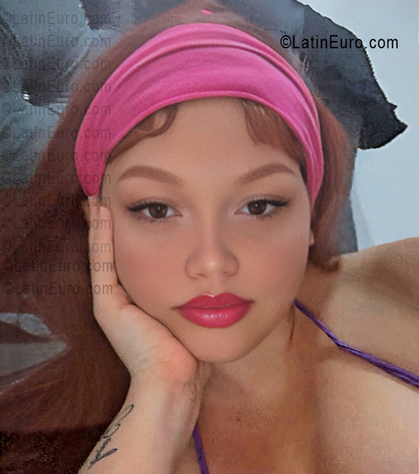 Date this lovely Dominican Republic girl Yuleisy from Santo Domingo DO55708