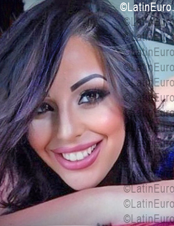 Date this sensual Dominican Republic girl Roniela from Santo Domingo DO55799