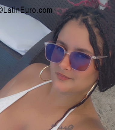 Date this exotic Dominican Republic girl Perla from Bonao DO55832