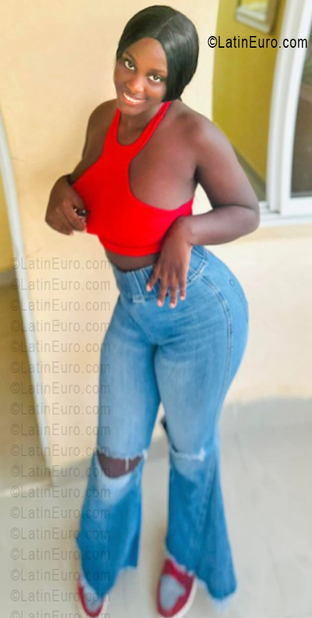 Date this young Dominican Republic girl Marian from Santo Domingo DO55882